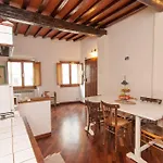 Romantic Apt In San Frediano