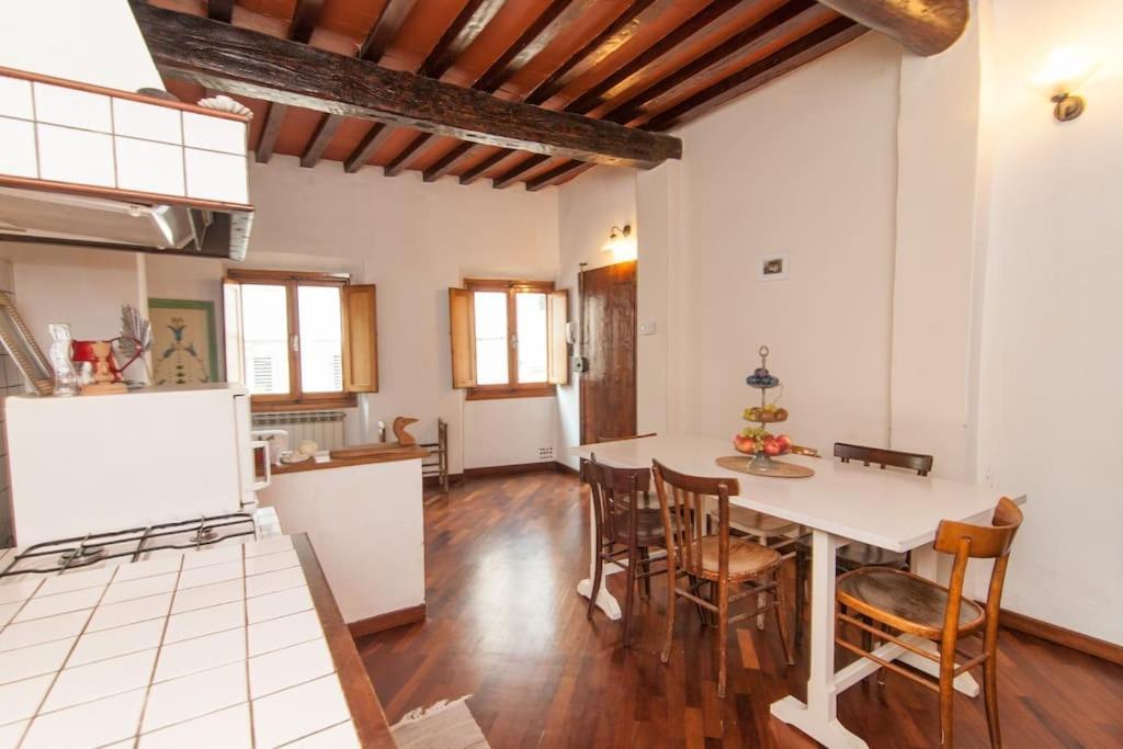 Romantic In San Frediano Apartamento Florencia