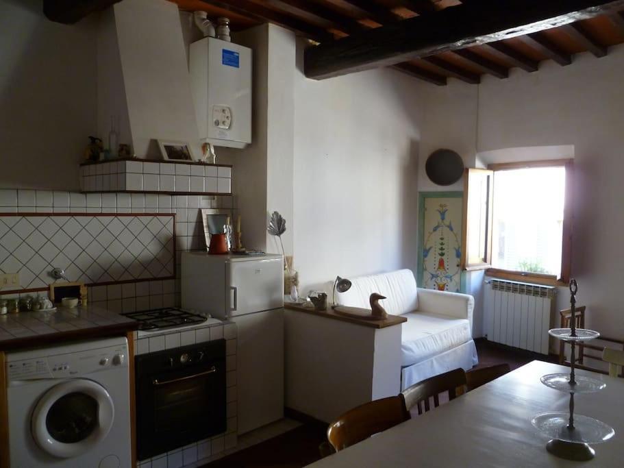 Romantic In San Frediano Apartamento